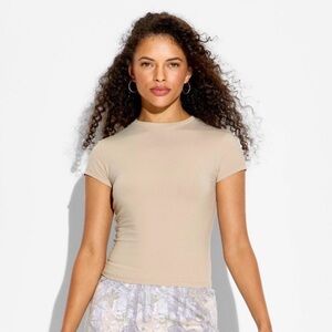 Wild Fable Light Beige Short Sleeve Tee